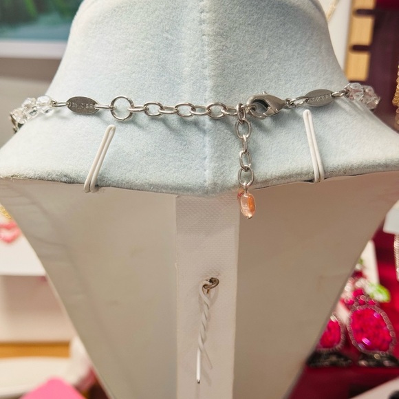 Rare New! Sabika Head in The Clouds Crystal necklace. NWT🌧️⛅️ - Picture 4 of 4